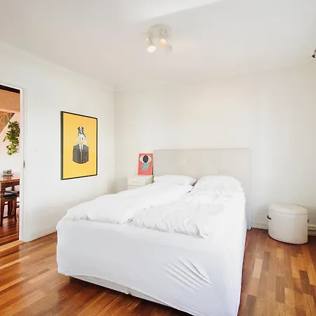 The View - Big In Center شقة